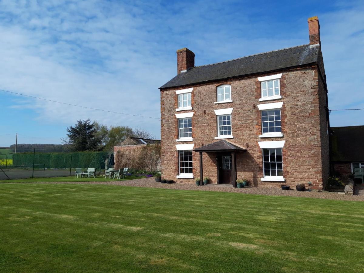 Upper Eyton Farmhouse B&B Alberbury Kültér fotó