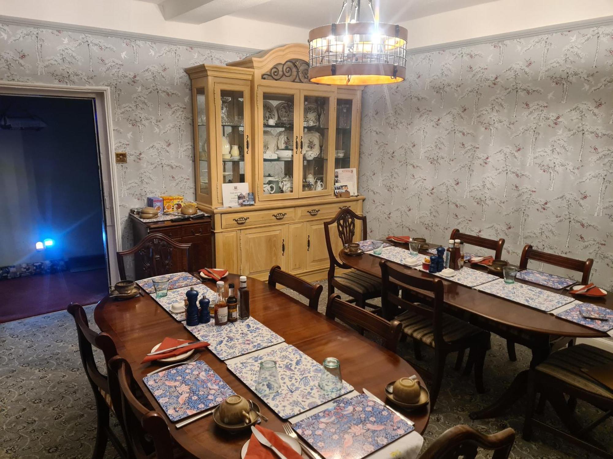 Upper Eyton Farmhouse B&B Alberbury Kültér fotó